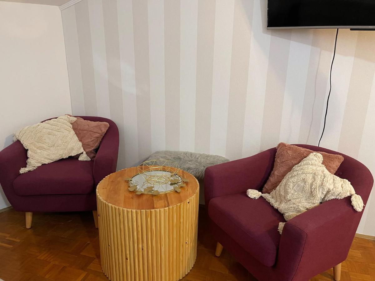 Apartment Zora In The Center Of Цриквениця Екстер'єр фото